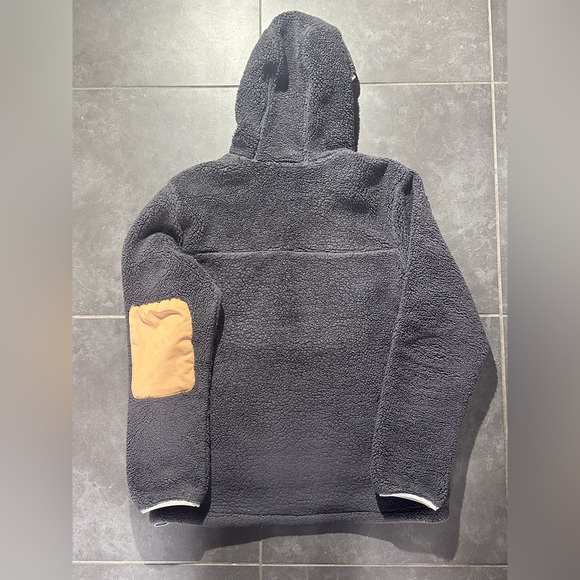The North Face Pullover Fleece Hoodie - Picture 2 of 3